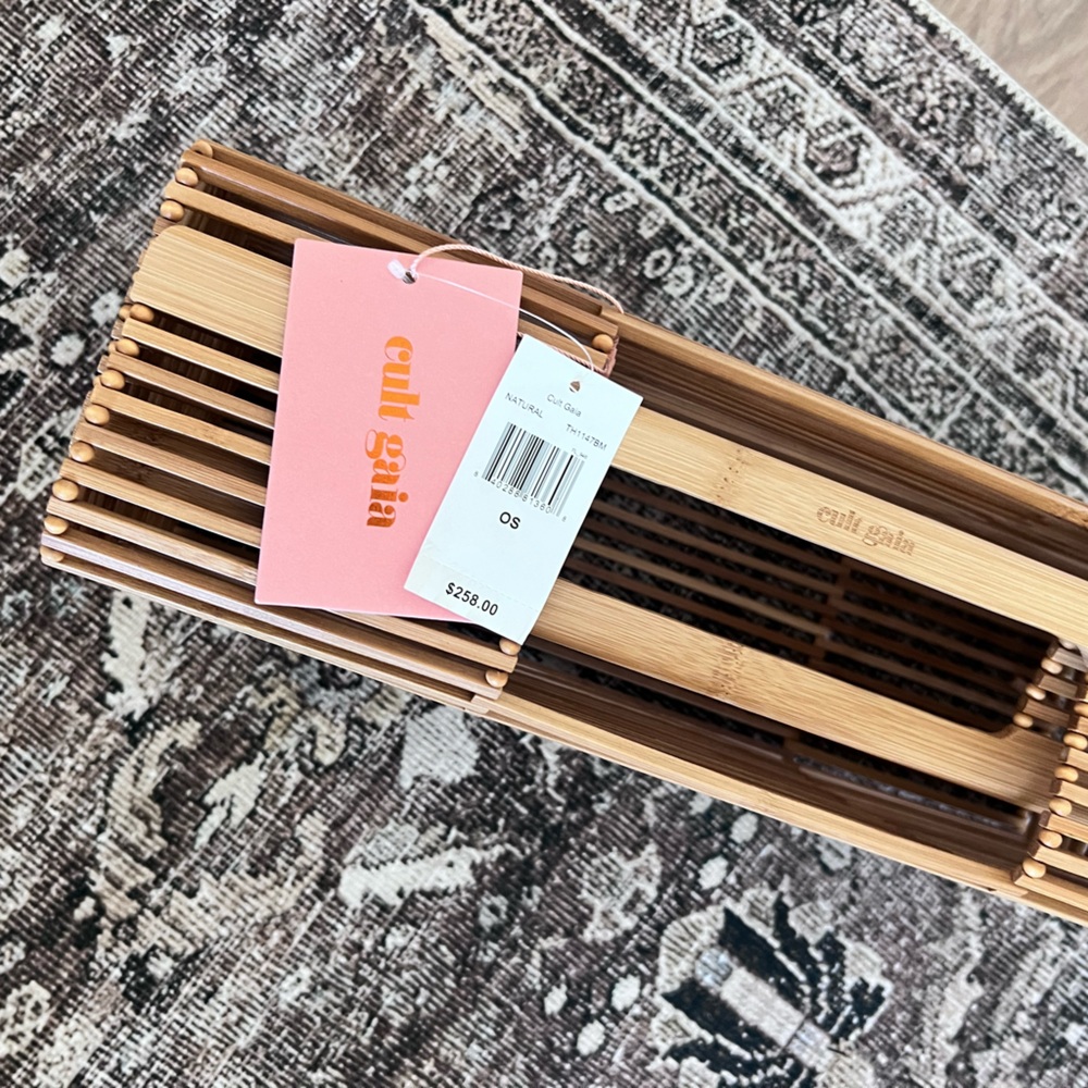 Cult Gaia Evie Collapsable Bag NWT - Picture 6 of 6